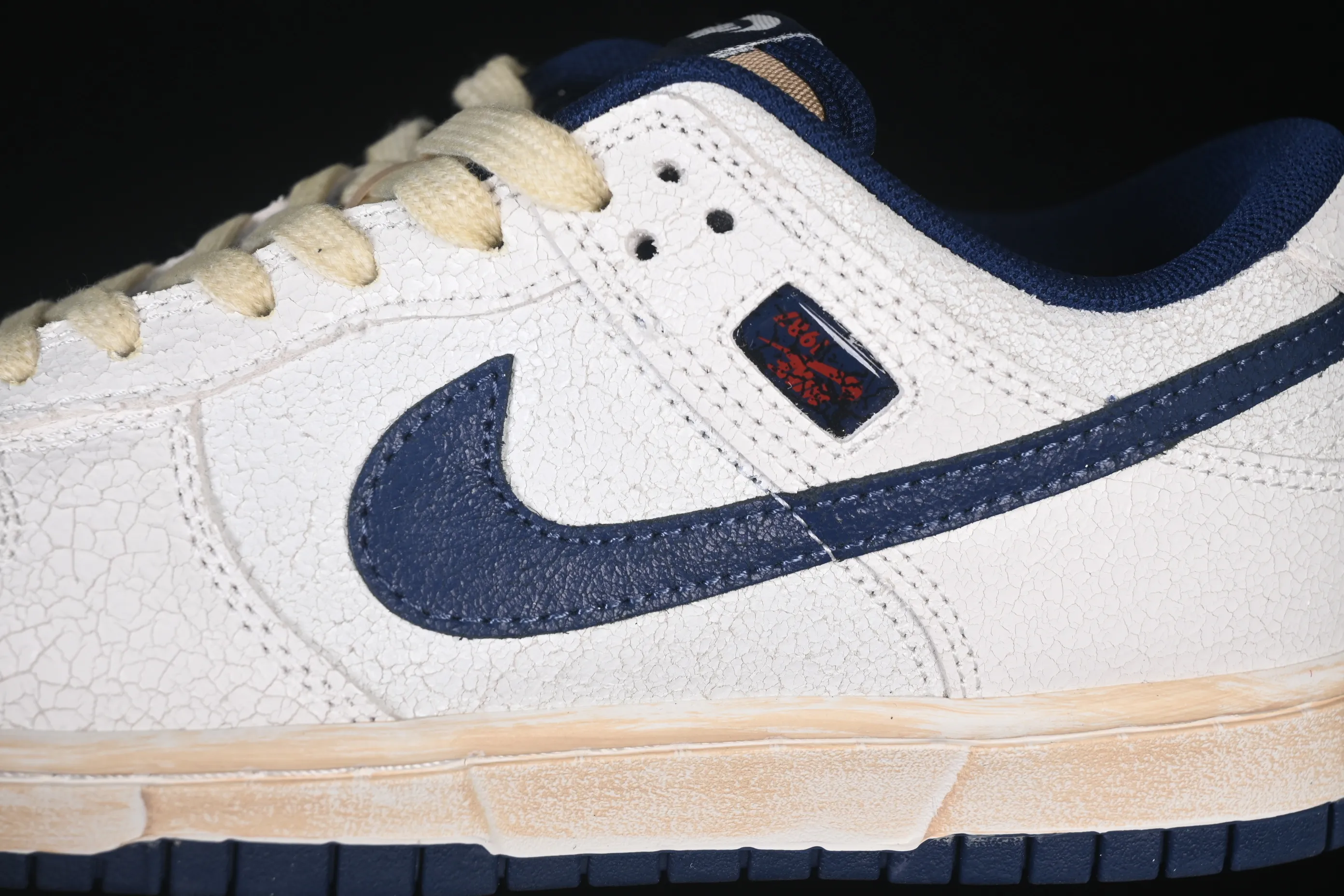 All Categories Nk SB Dunk Series Nk SB Dunk Low Low-top sneakers Stranger Things x Nike SB Dunk Low Stranger Things SB low-top casual sneakers IH6766-001